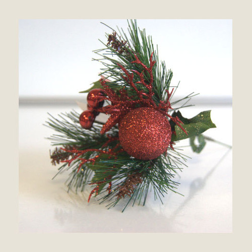 Premier 22cm Red Ball & heather Christmas decoration