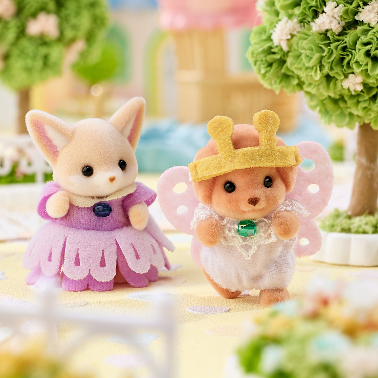 Online Exclusive** Sylvanian Families - Limited Edition: Baby Duo Flowery  Friends