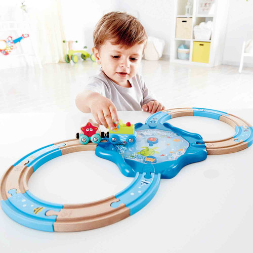 Hape Rail Undersea Figure 8