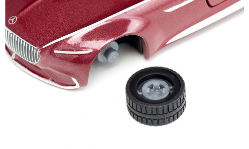 Siku - 2357 - Vision Mercedes-Maybach 6 - 1:50 Scale