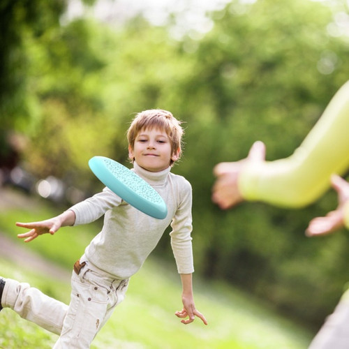 Quut - Flying Disk/Sand Sifter Quut - Flying Disk/Sand Sifter