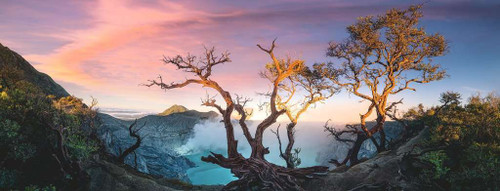 Ravensburger 1000pc Acid Lake at Mount Ijen Java Puzzle Ravensburger 1000pc Acid Lake at Mount Ijen Java Puzzle