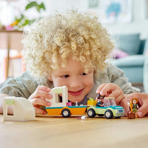 LEGO® Friends - Holiday Camping Trip 41726 LEGO® Friends - Holiday Camping Trip 41726