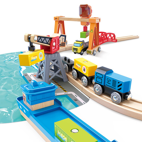 Hape Cargo Ship & Crane – Modern Natural Baby