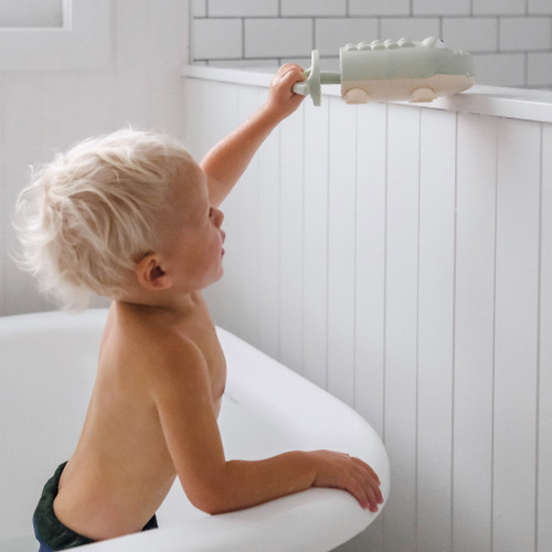 Sunnylife - Water Squirters - Crocodile Pastel Green Sunnylife - Water Squirters - Crocodile Pastel Green