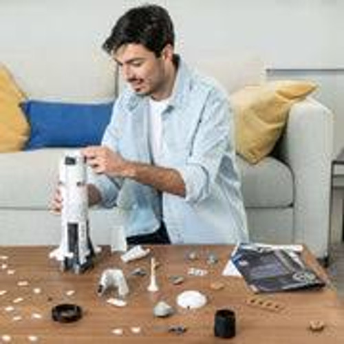 Ravensburger 440pc - Apollo Saturn V Rocket 3D Puzzle Ravensburger 440pc - Apollo Saturn V Rocket 3D Puzzle