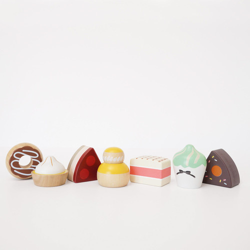 Le Toy Van - Honeybake - Three Tier Patisserie Cake Stand