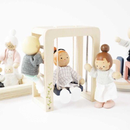Le Toy Van - Dolls House Outdoor Play Furniture Le Toy Van - Dolls House Outdoor Play Furniture