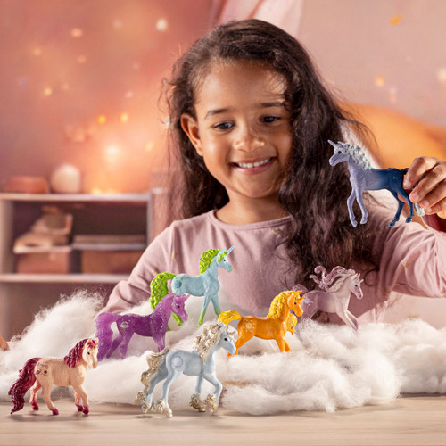 Schleich Bayala - Unicorn Saturnia Collectible 70800 Schleich Bayala - Unicorn Saturnia Collectible 70800