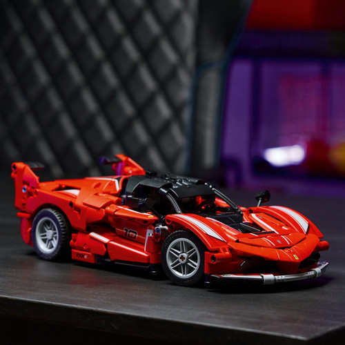LEGO®Technic™ - Ferrari FXX K 42212