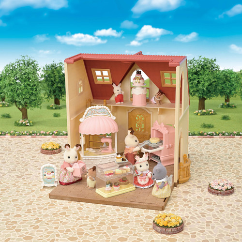 Sylvanian Families - Village Cake Shop Starter Set**very slight damage corner of box** Sylvanian Families - Village Cake Shop Starter Set**very slight damage corner of box**