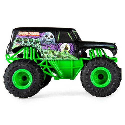 Monster Jam 1:24 Radio Control - Grave Digger *Minor Box Damage*