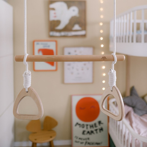 Kinderfeets - Trapeze with Rings. **Minor Box Damage**