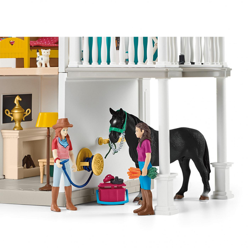 Schleich Horse Club - Lakeside Country House and Stable 42551 **Damaged Packaging**
