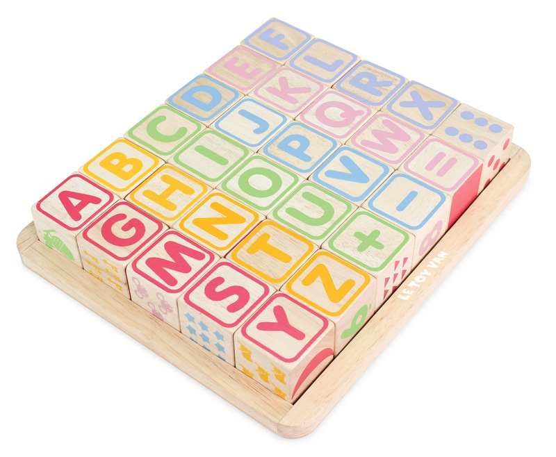 le toy van abc wooden blocks