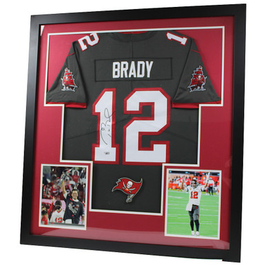 Tom Brady Signed Tampa Bay Buccaneers Deluxe Framed White Nike Jersey -  Fanatics