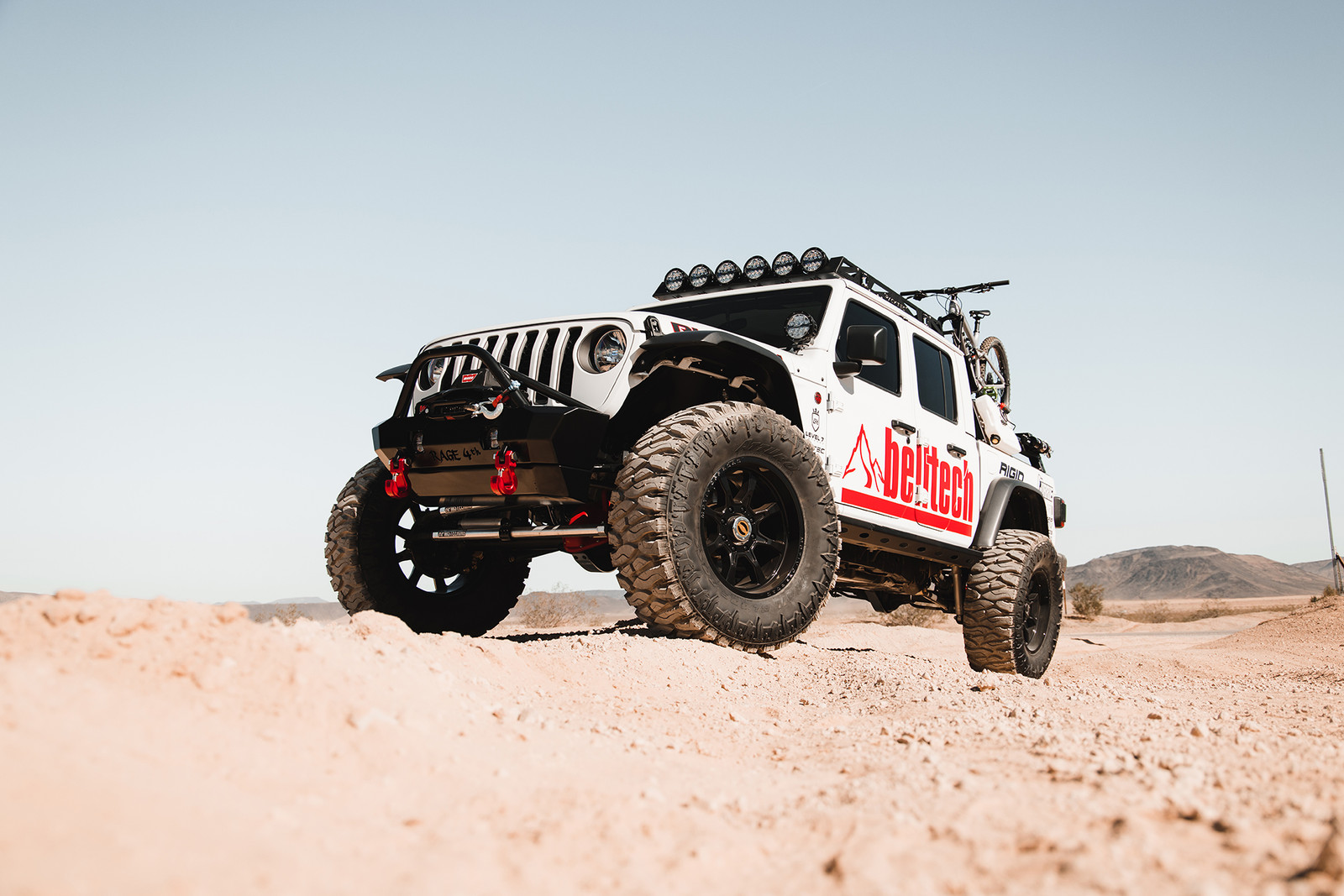 4 INCH LIFT KIT | FRONT AND REAR TRAIL PERFORMANCE SHOCKS