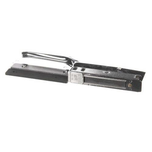 QUP520 - Doyon - Latch, Chrome, OffsetHandle QUP520 - Doyon - Latch, Chrome, OffsetHandle