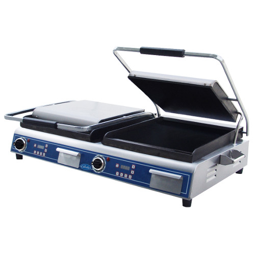 GSGDUE14D - Globe - Double Panini Grill with Smooth Plates