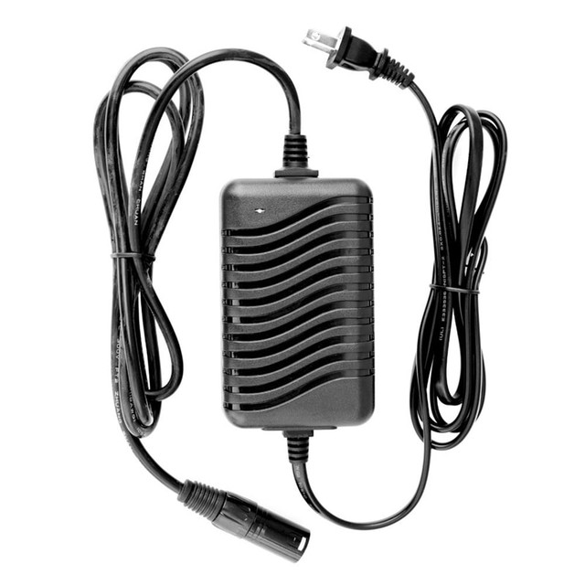 Lobster 3-AMP Premium Charger Lobster 3-AMP Premium Charger