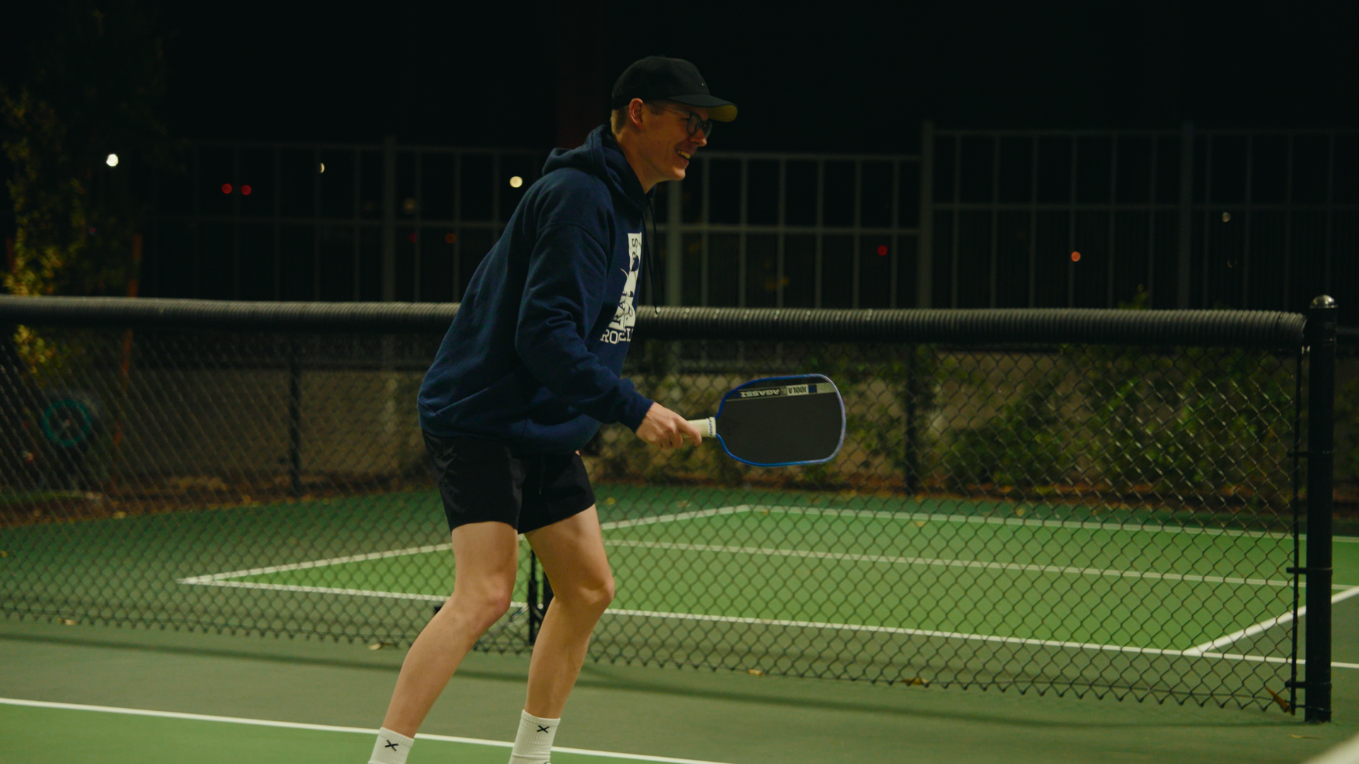 Braydon Unsicker play testing JOOLA Pro V paddles on court