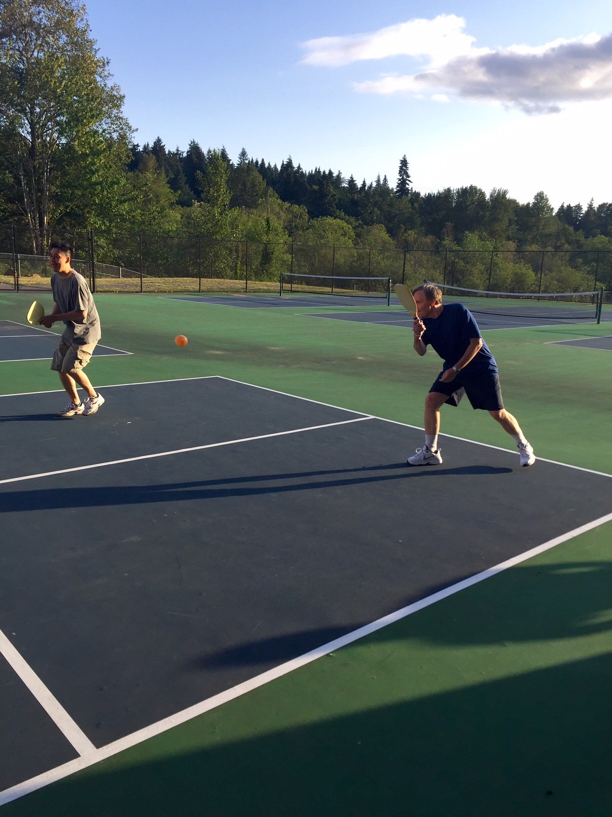Bellevue Pickleball Meetup Finds New Fans