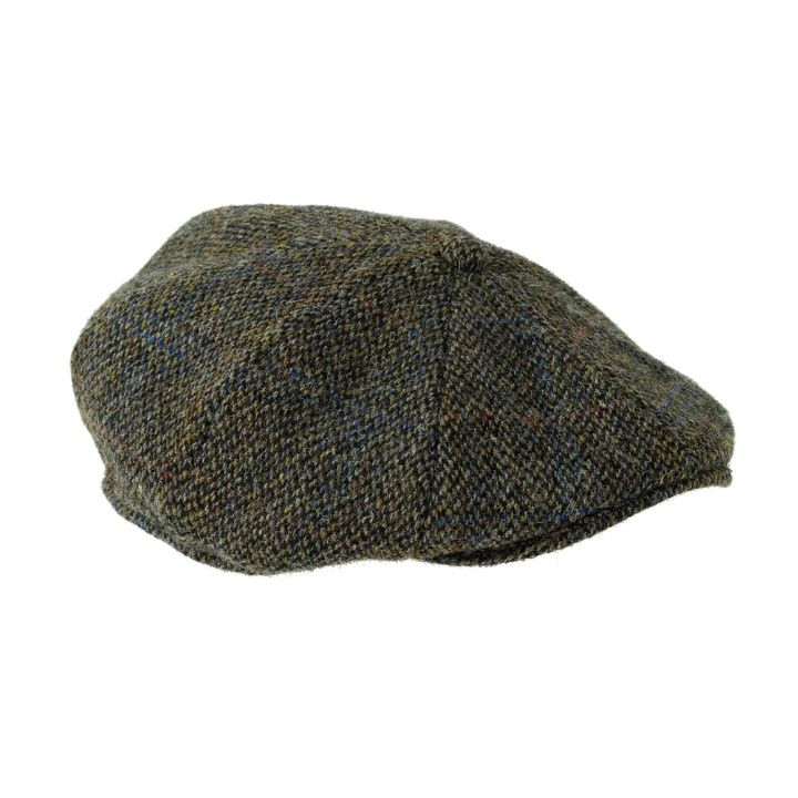 Green Arran Harris Tweed Baker Boy Cap for a stylish country look