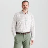 Man wearing the Ridgeline Sedgebrook shirt in sienna and nutmeg