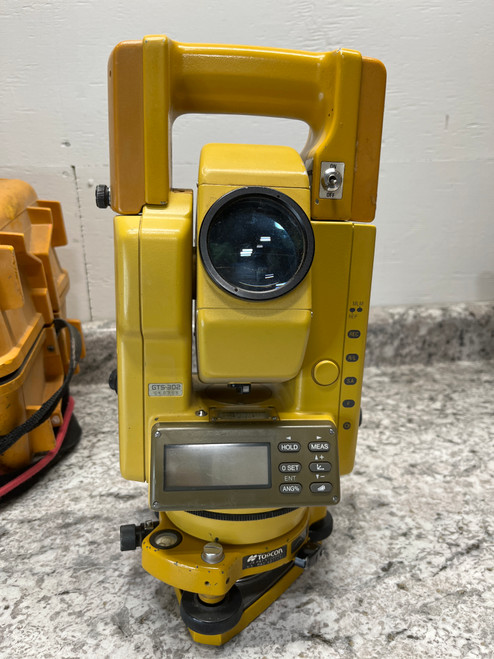 Topcon GTS-300 Total Station w/ Case For Parts or Restoration