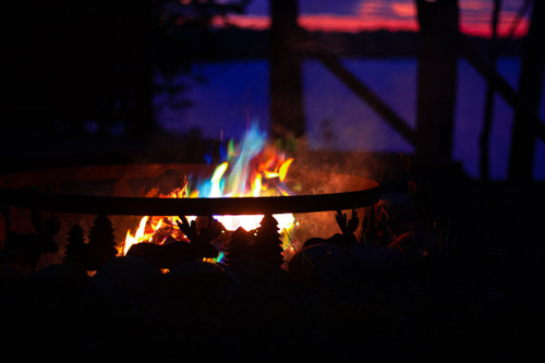 Sticks to make the bonfire colorful
