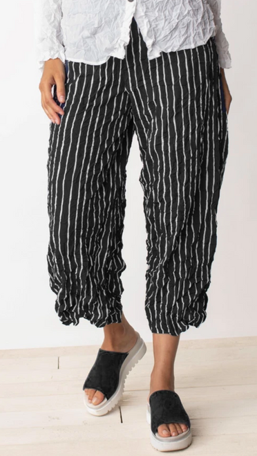 Stripe Crimped Pant 