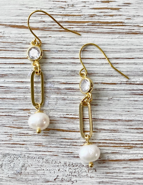 Paperclip Pearl Earring