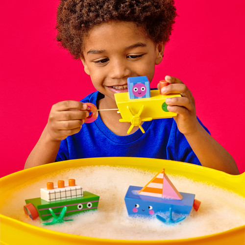 Kidoki Wind-Up Boat