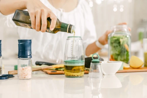 Dressing Shaker