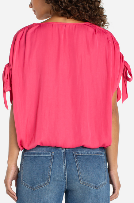 Dolman V-neck Ties Top