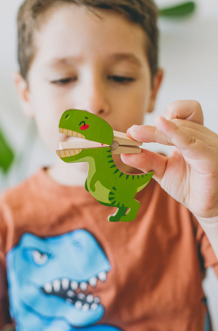 Dinosaur Clothespin Puppets