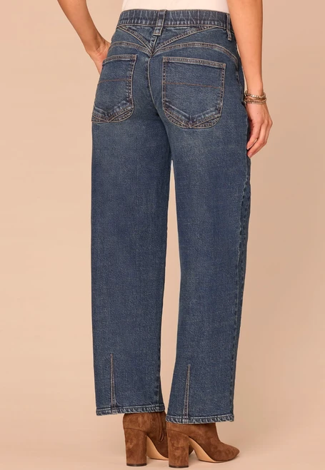 Barrel Leg w/ Side Pockets Jean