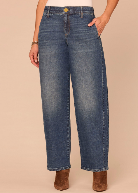 Barrel Leg w/ Side Pockets Jean