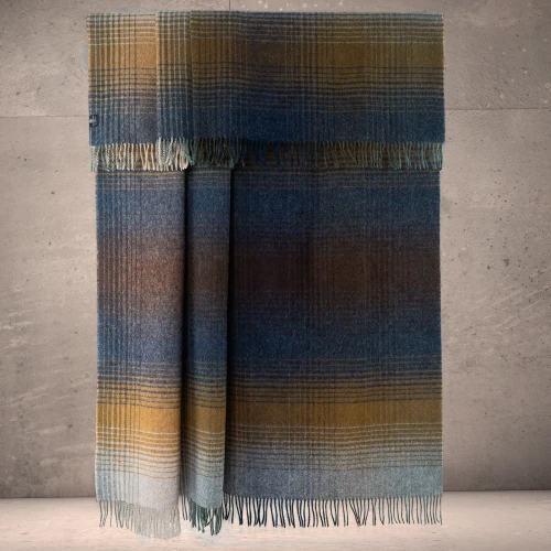 Prince of Scots Highland Tweeds Throw - Shetland Lambswool Blue Ombre