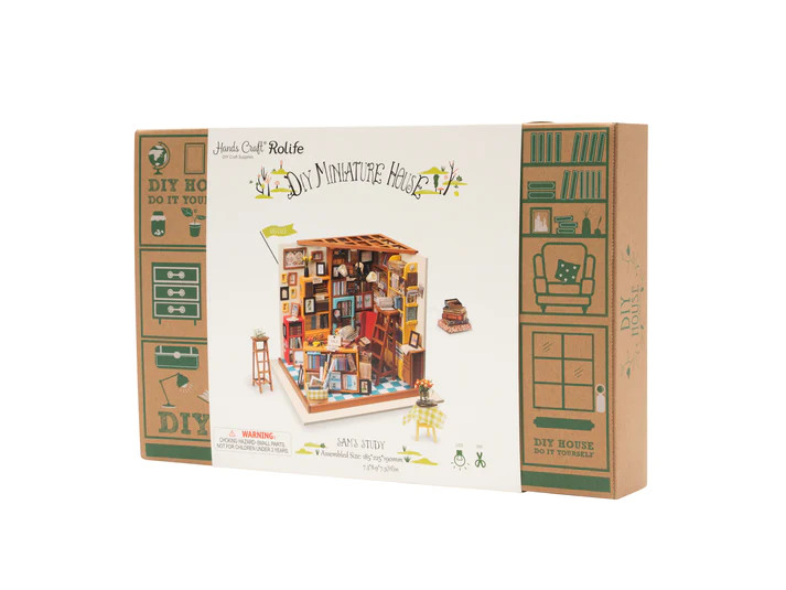 Rolife DIY Miniature Dollhouse Kit Craft Kit for Adults to Build Tiny  Things Gift for Birthday Christmas(Light Music Bar)