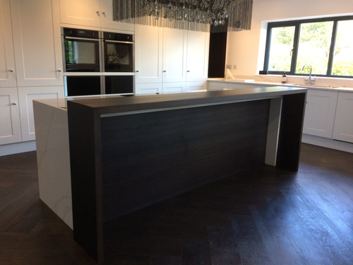 Bespoke Designer Modern Kitchen Island and Breakfast Bar Made to Measure