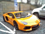 [Sample] Yellow car