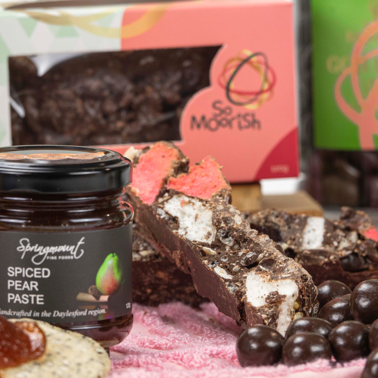 Eco-friendly Vegan Hamper packed with sustainable, healthy, and ethical goodies.