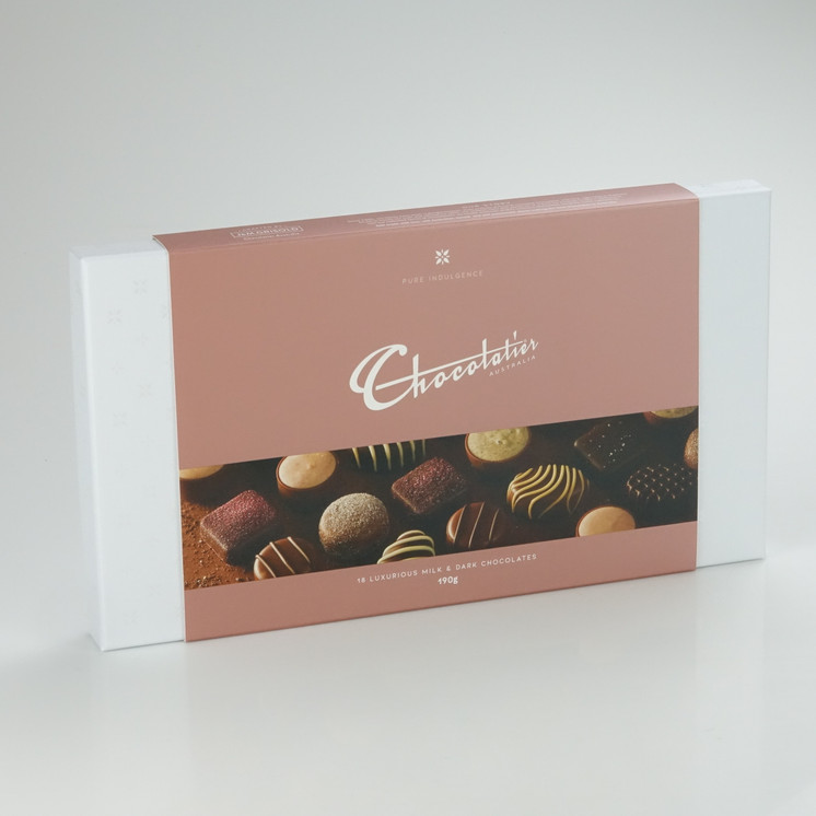 Chocolatier 18 Milk and Dark Chocolate 190g RB196
