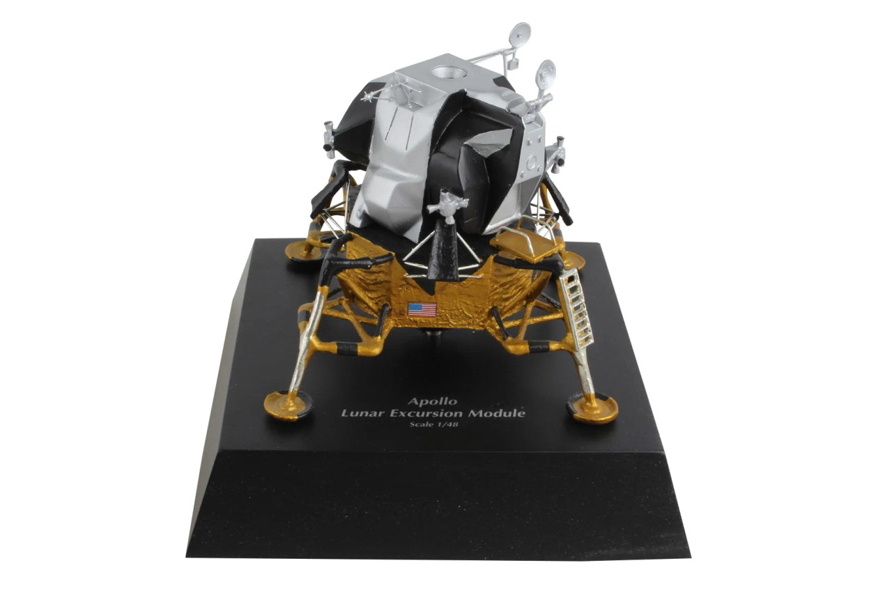 Apollo Lunar Excursion Module | Awesome Replica NASA Spacecraft