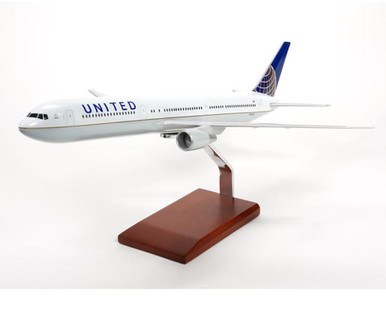 1/400  ユナイテッド航空　ボーイングＢ７６７－３００　Ｎ６６５ＵＡ 1/400 ユナイテッド航空 ボーイングB767－300