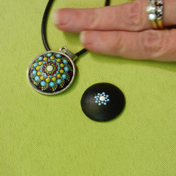 How to Make Mandala Art Dots Jewelry with Nadine of Nadines Dots How to Make Mandala Art Dots Jewelry with Nadine of Nadines Dots