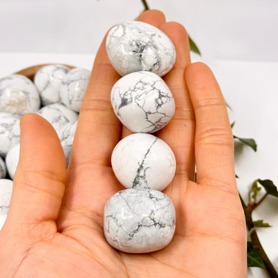 Howlite Tumble- 13315