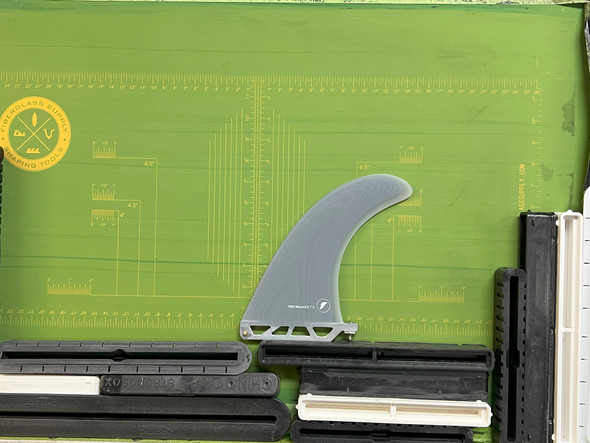 7" Futures. Performance Longboard Fin, Solid Grey w/ Transparant Grey Edge