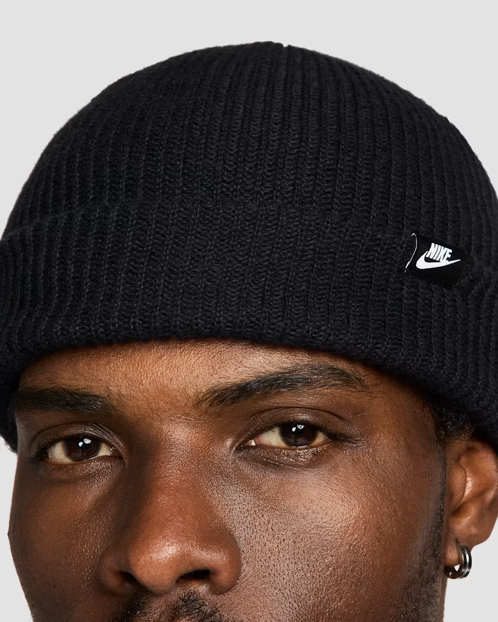 Nike Terra Short Cuff Beanie - Lifestyles Sports display picture 2